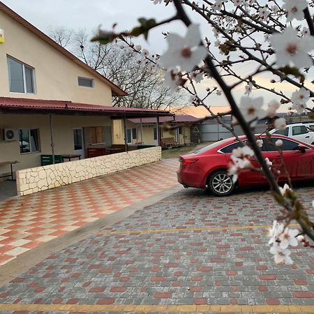 Гостиный Дом Comfort Reni Екстериор снимка